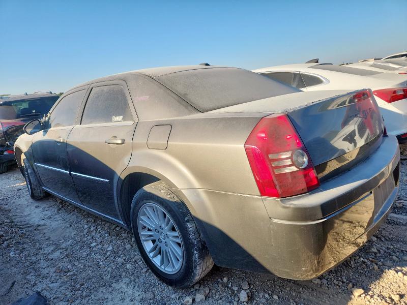 Photo 2 from auction – 2009 CHRYSLER 300 LX with VIN 2C3LA43D49H641732