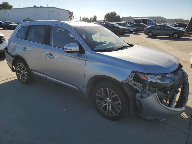 Photo 4 from auction – 2017 MITSUBISHI OUTLANDER with VIN JA4AD3A34HZ041526