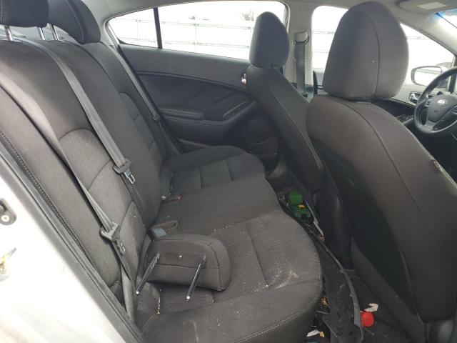 Photo 10 from auction – 2016 KIA FORTE LX with VIN KNAFK4A68G5588061