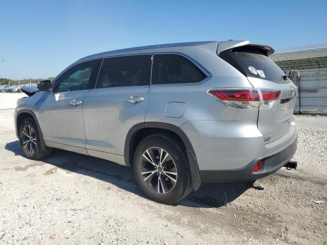 Photo 2 from auction – 2016 TOYOTA HIGHLANDER XLE with VIN 5TDKKRFH3GS122332