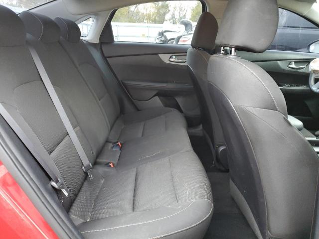 Photo 10 from auction – 2019 KIA FORTE FE with VIN 3KPF24AD2KE010780