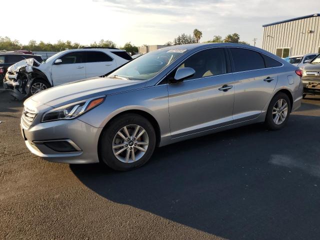 HYUNDAI SONATA SE 2017 with VIN 5NPE24AF6HH494101 - Photo from auction