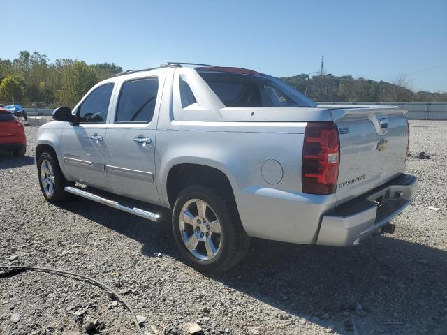 Photo 2 from auction – 2013 CHEVROLET AVALANCHE with VIN 3GNMCEE06DG316316