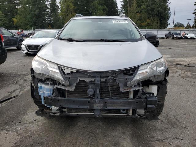 Photo 5 from auction – 2015 TOYOTA RAV4 LE with VIN JTMBFREV6FD105594