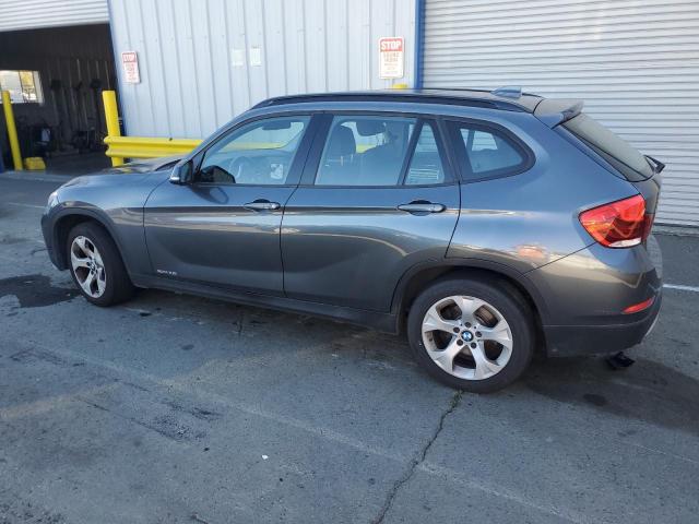 صورة رقم 2 من المزاد - 2015 BMW X1 مع VIN WBAVM1C58FV497878