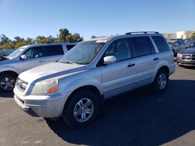 HONDA PILOT EX 2004 with VIN 2HKYF18454H596830 - Photo from auction