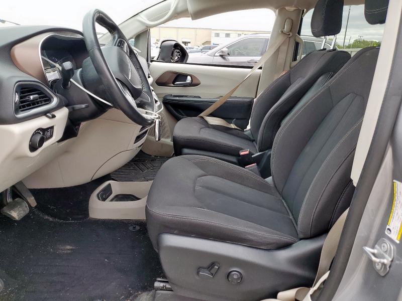 Photo 7 from auction – 2020 CHRYSLER VOYAGER LX with VIN 2C4RC1CG4LR113277
