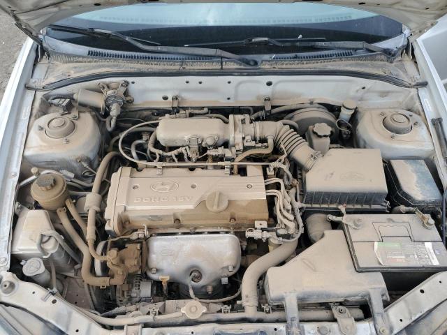 Photo 11 from auction – 2005 HYUNDAI ACCENT GL with VIN KMHCG45C25U604342