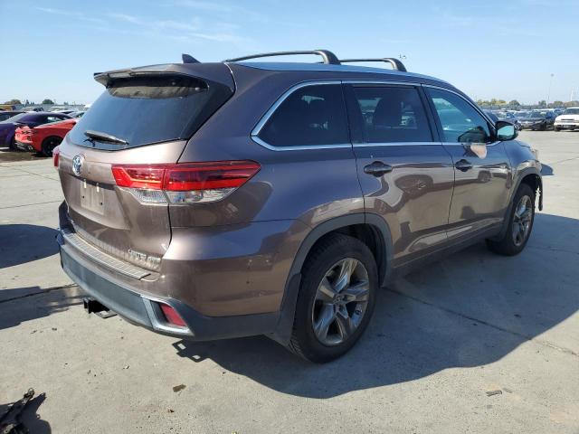 Photo 3 from auction – 2017 TOYOTA HIGHLANDER with VIN 5TDDZRFH6HS418838