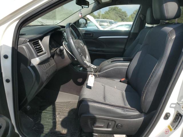 Photo 7 from auction – 2016 TOYOTA HIGHLANDER with VIN 5TDBKRFH2GS227816