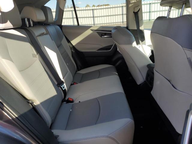 Photo 11 from auction – 2022 TOYOTA RAV4 XLE P with VIN 2T3C1RFV8NC211159