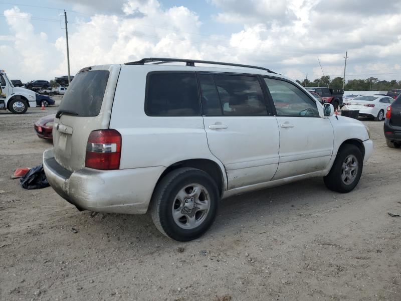 Photo 3 from auction – 2004 TOYOTA HIGHLANDER with VIN JTEGD21A240103122