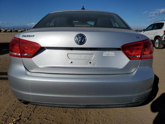 Photo 6 from auction – 2014 VOLKSWAGEN PASSAT S with VIN 1VWAT7A30EC069643