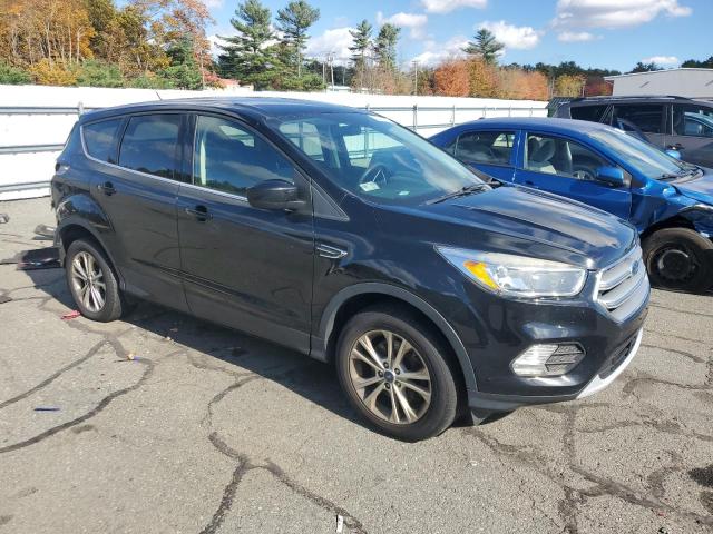 Photo 4 from auction – 2017 FORD ESCAPE with VIN 1FMCU9GD5HUD26116