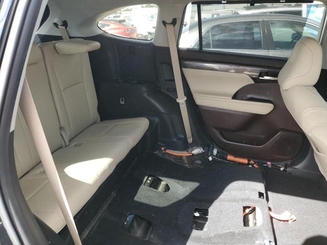 Photo 11 from auction – 2020 TOYOTA HIGHLANDER with VIN 5TDEBRCH1LS001505