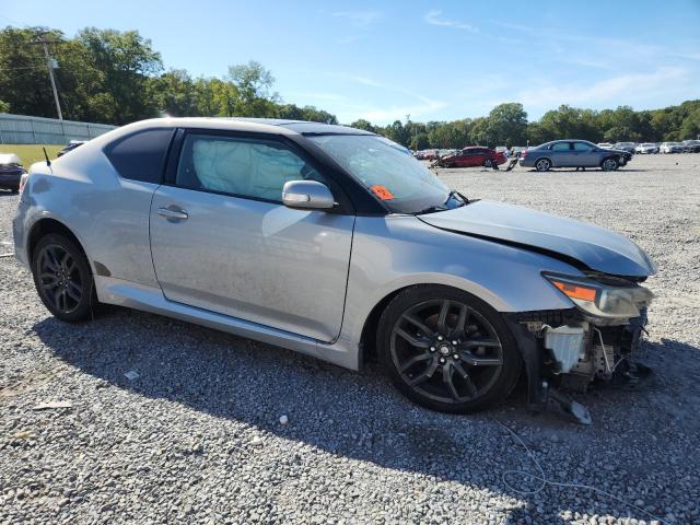 Photo 4 from auction – 2014 TOYOTA SCION TC with VIN JTKJF5C75E3071119