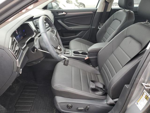 Photo 7 from auction – 2024 VOLKSWAGEN JETTA with VIN 3VW7M7BU1RM013066