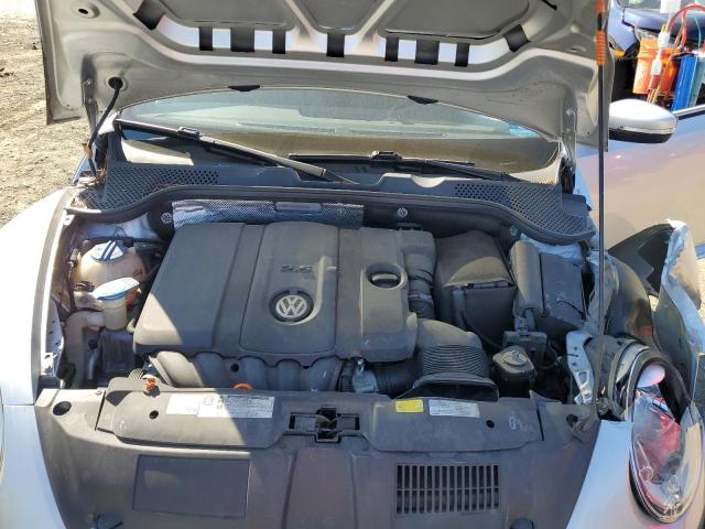 Photo 11 from auction – 2012 VOLKSWAGEN BEETLE with VIN 3VWHP7AT2CM627572