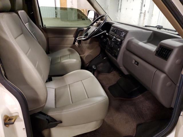 Photo 5 from auction – 1996 WINNEBAGO RIALTA with VIN 1WVAE070XTH062754