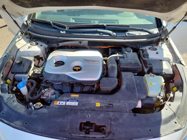 Photo 11 from auction – 2017 HYUNDAI SONATA HYB with VIN KMHE34L3XHA074635
