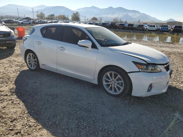 Photo 4 from auction – 2013 LEXUS CT 200 with VIN JTHKD5BH5D2147694