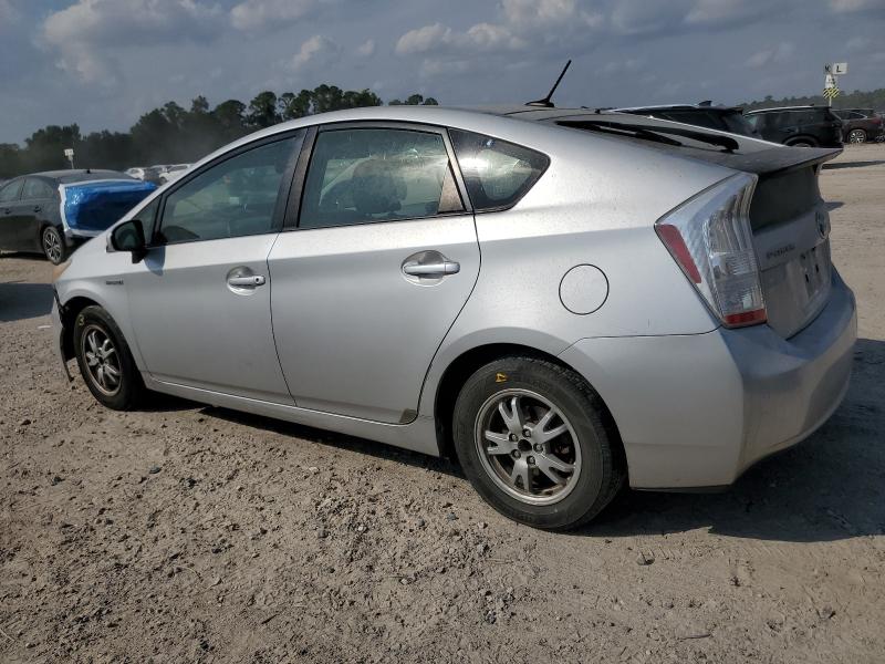 Photo 2 from auction – 2011 TOYOTA PRIUS with VIN JTDKN3DU1B0325056