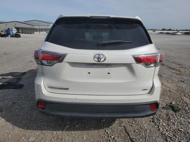Photo 6 from auction – 2016 TOYOTA HIGHLANDER with VIN 5TDBKRFH3GS239490