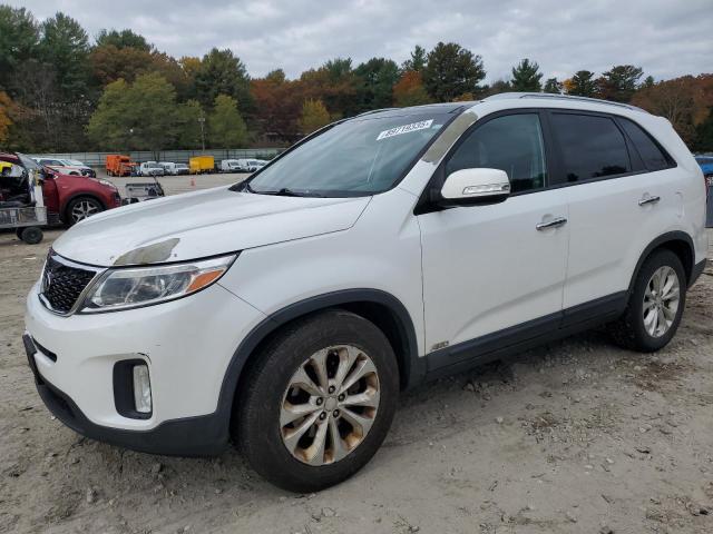 KIA SORENTO EX 2014 with VIN 5XYKUDA70EG538487 - Photo from auction