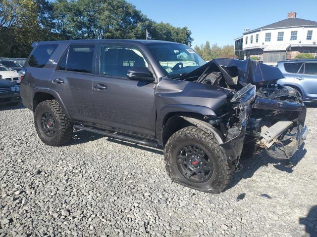 Photo 4 from auction – 2017 TOYOTA 4RUNNER SR with VIN JTEBU5JR2H5478986