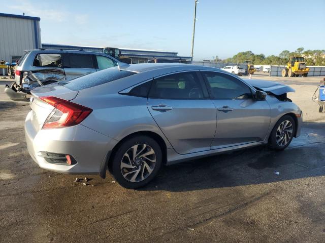 Photo 3 from auction – 2017 HONDA CIVIC EX with VIN 19XFC2F78HE022476