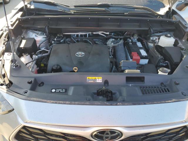 Photo 12 from auction – 2022 TOYOTA HIGHLANDER with VIN 5TDGZRBH4NS583933