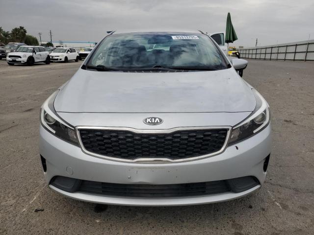 Photo 5 from auction – 2018 KIA FORTE LX with VIN 3KPFL4A78JE261390