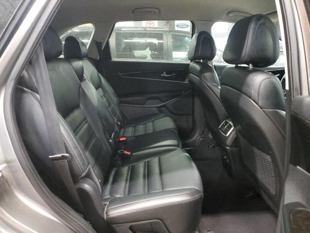 Photo 11 from auction – 2016 KIA SORENTO EX with VIN 5XYPHDA1XGG023327