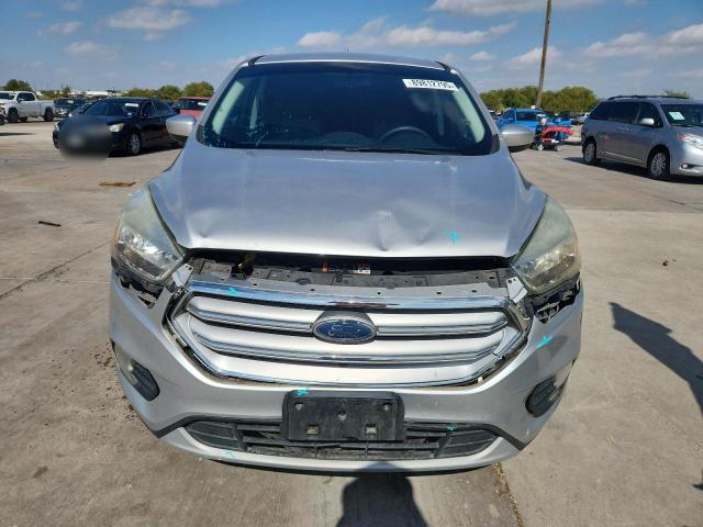 Photo 5 from auction – 2017 FORD ESCAPE with VIN 1FMCU9G99HUB46245