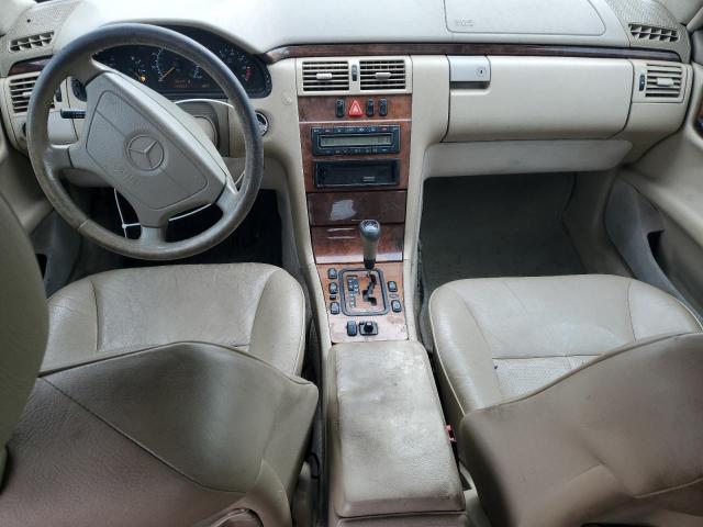 Photo 8 from auction – 1999 MERCEDES-BENZ E 320 with VIN WDBJF65H1XA769520