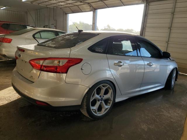 Photo 3 from auction – 2013 FORD FOCUS SE with VIN 1FADP3F20DL244667