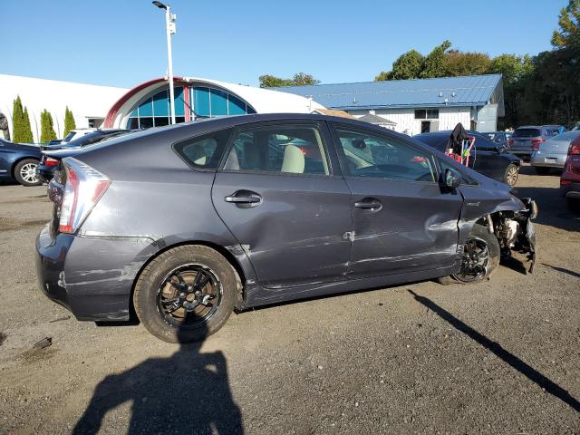 Photo 3 from auction – 2013 TOYOTA PRIUS with VIN JTDKN3DU8D1724382