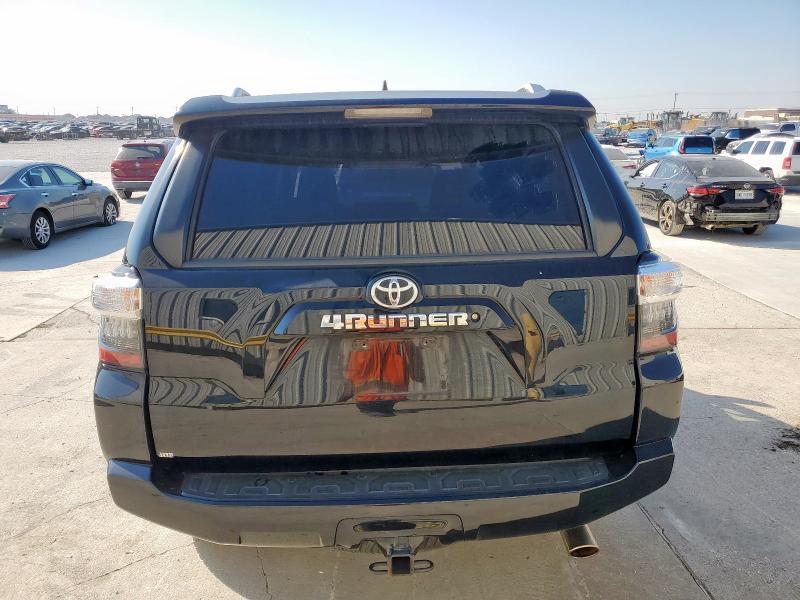 Photo 6 from auction – 2015 TOYOTA 4RUNNER SR with VIN JTEZU5JR0F5105599