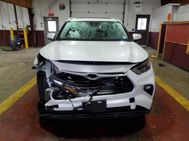 Photo 5 from auction – 2023 TOYOTA HIGHLANDER with VIN 5TDKBRCH6PS117596