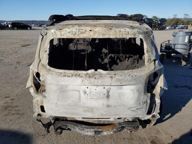 Photo 6 from auction – 2016 JEEP RENEGADE T with VIN ZACCJBCT3GPD76188