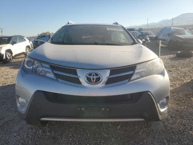 Photo 5 from auction – 2015 TOYOTA RAV4 XLE with VIN 2T3RFREV1FW238152