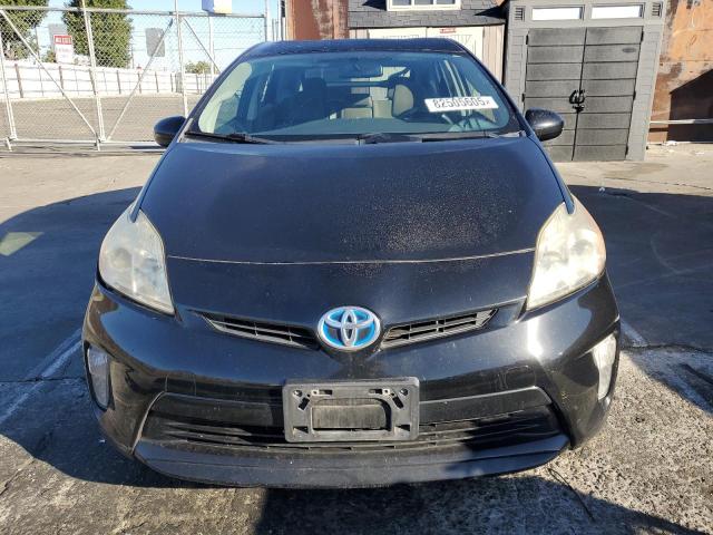Photo 5 from auction – 2014 TOYOTA PRIUS with VIN JTDKN3DU0E0379209