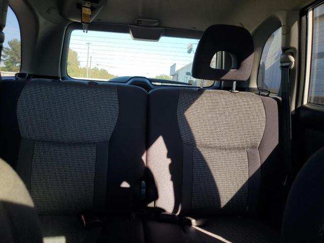 Photo 10 from auction – 2005 TOYOTA RAV4 with VIN JTEGD20V250081225