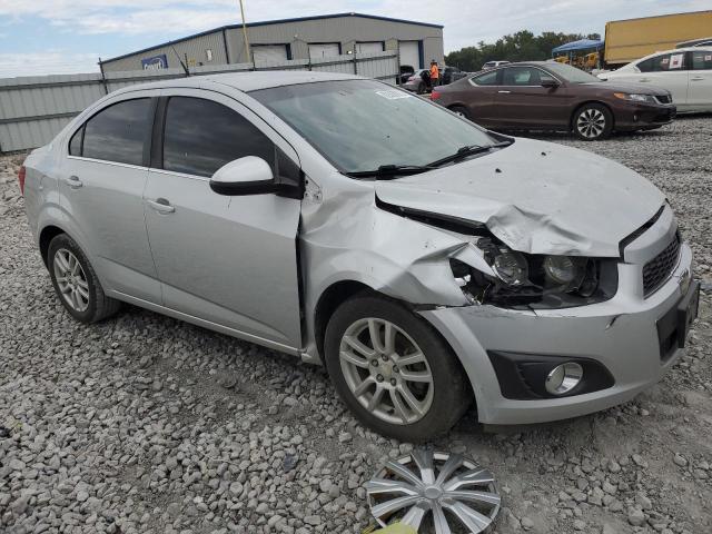 Photo 4 from auction – 2014 CHEVROLET SONIC LT with VIN 1G1JC5SH3E4216008