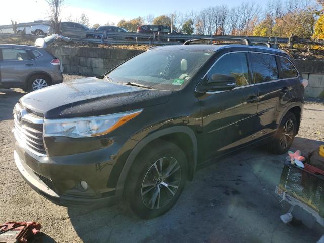 Zdjęcie 1 z aukcji – 2016 TOYOTA HIGHLANDER z VIN 5TDJKRFH9GS504134