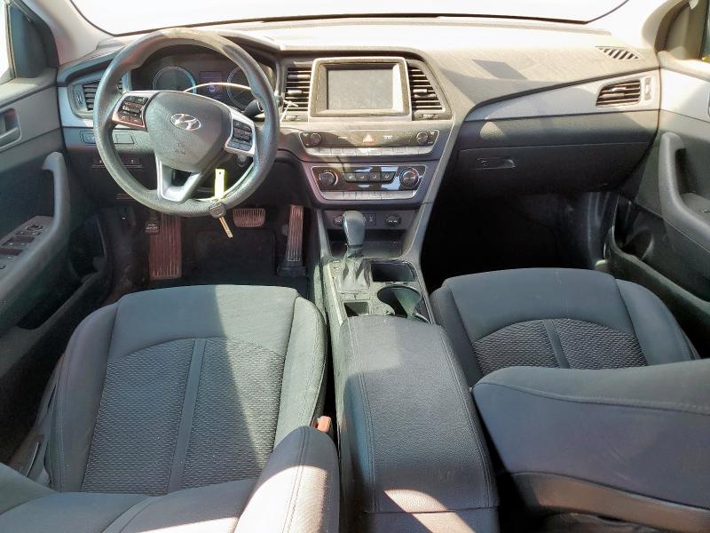 Photo 8 from auction – 2019 HYUNDAI SONATA SE with VIN 5NPE24AF5KH771537