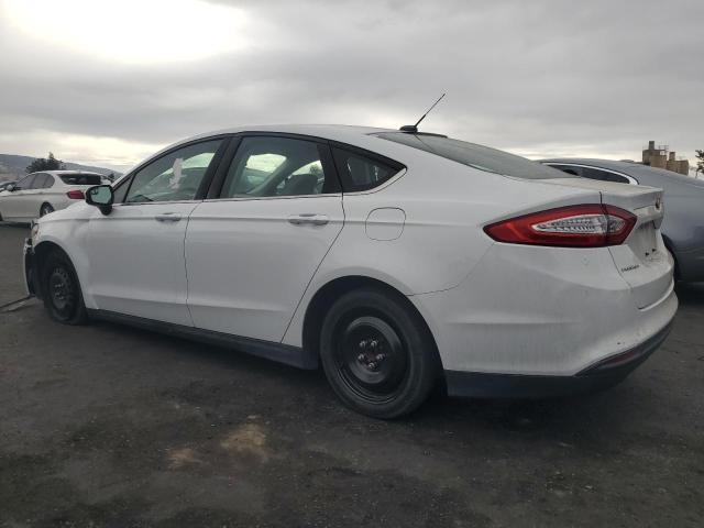 Photo 2 from auction – 2013 FORD FUSION S with VIN 3FA6P0G7XDR328644