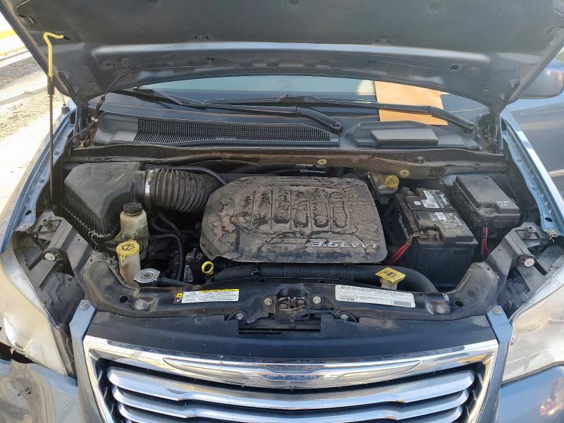 Photo 12 from auction – 2011 CHRYSLER TOWN & COU with VIN 2A4RR5DG4BR782999