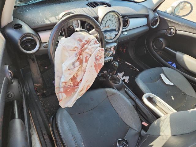 Photo 8 from auction – 2009 MINI COOPER with VIN WMWMF33589TW79985