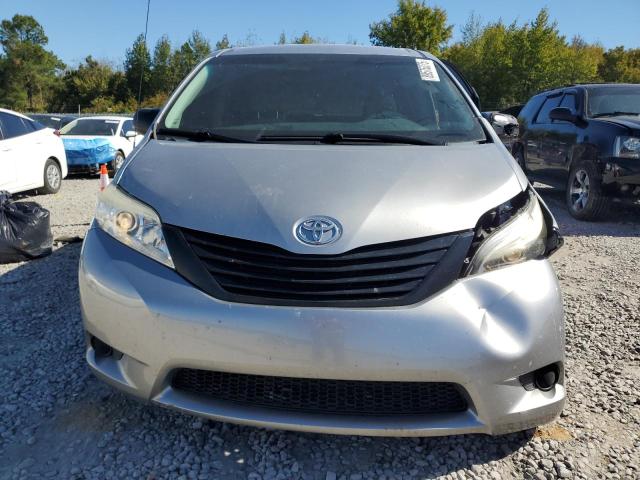 Photo 5 from auction – 2013 TOYOTA SIENNA with VIN 5TDZK3DC8DS297948